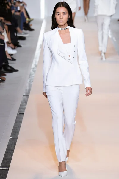 Look 4